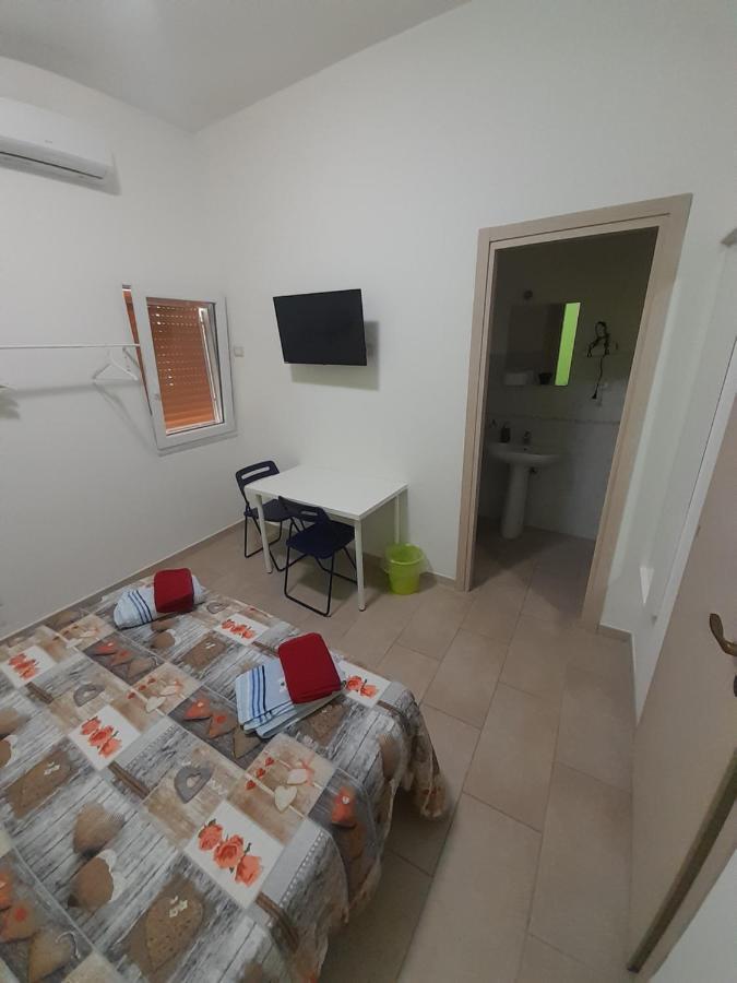 Cta Catania Aeroporto Fontanarossa Reception H24 Bed and Breakfast Exteriör bild